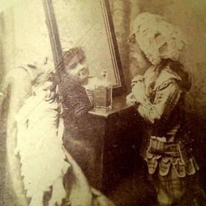 Little Miss Muffet Nursery Rhyme Stereoview Card Toy Doll Mirror Cute Girl VTG - Imagen 1 de 5