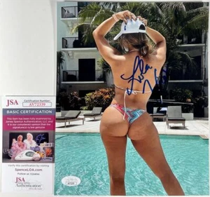 Foto firmada por Lola Vice de la WWE NXT de 8x10 AP Valerie Loureda autógrafo MMA CERTIFICADO DE AUTENTICIDAD JSA - Imagen 1 de 1