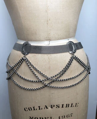 Raro Cinturón Vintage Diseñador Pasarela Sandor Malla Festoneada Cadena Tono Plata 30.5" Foto 1 de 4