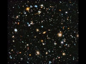 Hubble Deep Field - Version 2014 - Hubble 24" x 26" Fotodruck - Bild 1 von 2