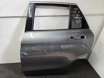 Panel de carcasa de puerta lateral izquierda conductor trasero Mercedes GLC300 X253 16-22 FABRICANTE DE EQUIPOS ORIGINALES Foto 1 de 4