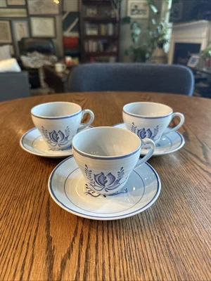 Juego de 3 platillos de taza de té Booths Tulip Blue Mist hecho en Inglaterra Foto 1 de 4