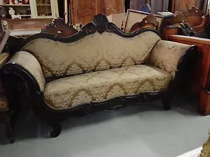 DIVANO NOCE IN TESSUTO ORO ANTICO - CARLO X (1830 CIRCA) - (N° 7) ANTIKIDEA - Foto 1 di 12