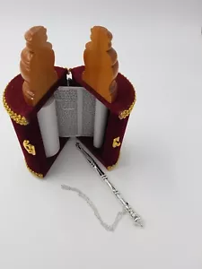 Piccolo libro ebraico Sefer Torah libro ebraico da Israele Sacra Bibbia custodia velluto - Foto 1 di 4