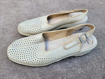 Vintage Womens 1960s Original Fischer California Size 42 Shoes Fussbequem - Image 1 of 4