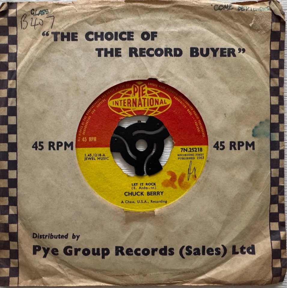 CHUCK BERRY - LET IT ROCK b/w MEMPHIS TENNESSEE 7" SINGLE VGC 1963 PYE - Image 1 of 1