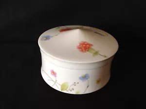 Mikasa Just Flowers (A4-182) One (1) Sugar Bowl & Lid Bone China Narumi Japan - Picture 1 of 17