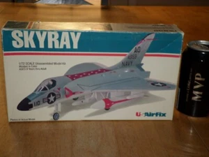 [USA] F4D SKYRAY, Jet Fighter Plane, Plastic Model Kit, Scale: 1/72, VINTAGE - Picture 1 of 13