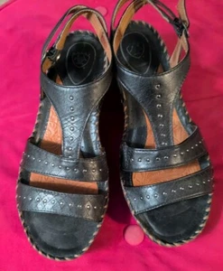 ARIAT Studded Gladiator Wedges Spring Summer Sandals Black Leather Sz 8.5 - Picture 1 of 12