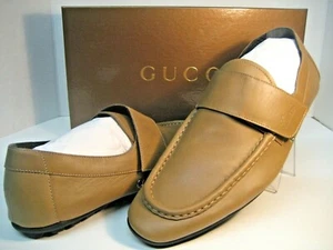Nuove scarpe da barca slipon da uomo Gucci US 10,5 UK 10 marrone caramello in pelle logo - Foto 1 di 11