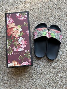 Box Gucci GG blooms Supreme Slides floral With Box Size 7 Authentic.. See Pics