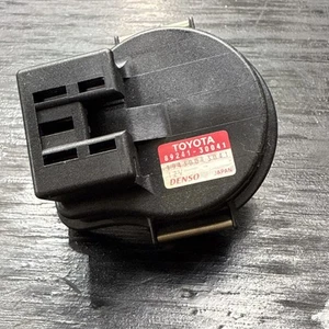 8924130041 GENUINE Toyota ACTUATOR ABSORBER CONTROL 89241-30041 OEM 89241B Lexus - Picture 1 of 11