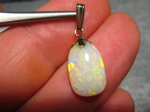 3,4ct. Natürlicher australischer Opal Anhänger 14k Gelbgold  - Bild 1 von 12