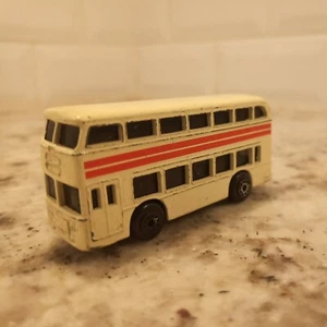 MAISTO DAIMLER DOUBLE DECKER BUS DIECAST  3" LONG 1:87 df - Picture 1 of 6
