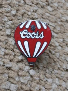 Prendedor globo aerostático cerveza Coors vintage logotipo de empresa cervecera  - Imagen 1 de 2