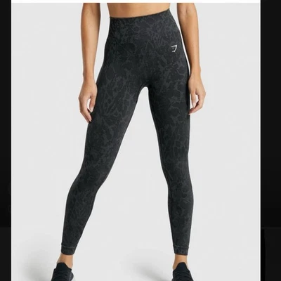 Gymshark Adapt Animal Seamless Leggings Butterfly Black/Gray Butt Scrunch Medium - Image 1 of 4