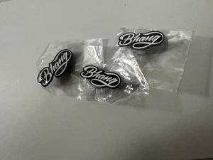 PIN bavero marca cannabis BHANG nuova - LOTTO DI 3! - Foto 1 di 5