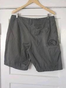 Metal Mulisha MMA Totenkopf Chino Shorts Gr. 36 grau 35" Taille 10" Schrittlänge Nick Diaz - Bild 1 von 10
