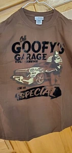 Disneyland Goofy's Garage T-Shirt, Farbe braun, Größe X-Large - gebraucht, in einwandfreiem Zustand - Bild 1 von 4
