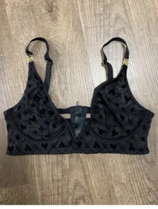 Victoria’s Secret Black Velvet Plunge Bralette Strappy Size Large  - Picture 1 of 9