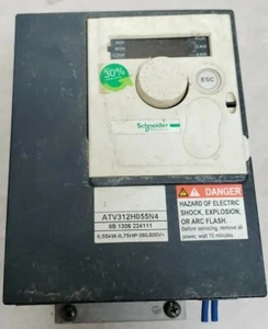 Schneider ATV312H055N4 0,75 PS 0,55KW 380-500V 3PH 3/4 PS Altivar - Bild 1 von 7