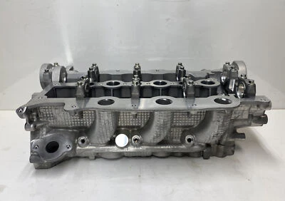 OEM Land Rover Discovery Jaguar 3.0L TD6 306DT RH Cylinder Head PM9X2Q6090DA Foto 1 de 4