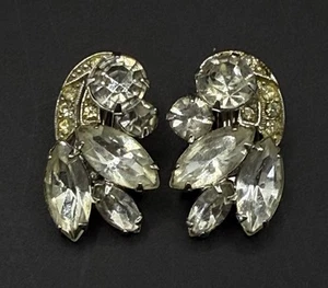 Vtg WEISS Navette Round Clear Rhinestone Silver Tone Cluster Clip-On Earrings - Picture 1 of 5