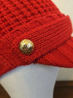 Michael Kors Rojo Punto Ala Corta Trineo Invierno Gorra Botón Dorado Foto 1 de 4
