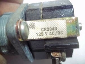 G E    SWITCH LIGHT ASSY    CR2940 - Picture 1 of 3