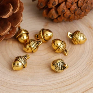 10 Winter Christmas Antique Gold Tone Acorn Shaped Pendant/Charms 14x10mm - Picture 1 of 2