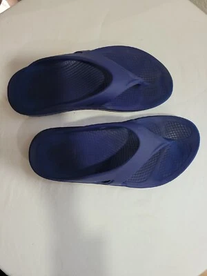 Zapatillas de Tanga Ofoos Azul Marino Azul Marino. M-8 W-10.  Foto 1 de 4