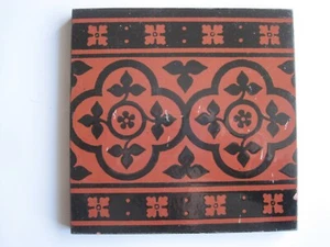 6 " SQ. ANTIQUE VICTORIAN MINTON HOLLINS BLACK ON RED CLAY BORDER TILE C1875 - Picture 1 of 2