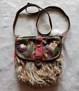 VINTAGE AUTHENTIC DESIGUAL FAUX FUR ANIMALS CAT SHOULDER CROSSBODY BAG PURSE - Picture 1 of 10