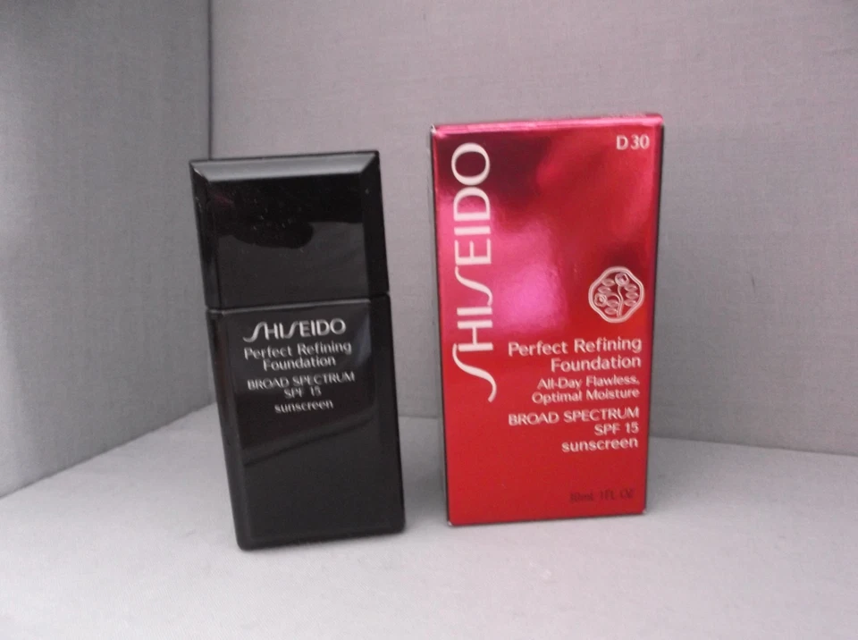 SHISEIDO PERFECT REFINING FOUNDATION ALL-DAY MAKELLOS BROAD SPECTUM LSF15 SEHR R - Bild 1 von 1