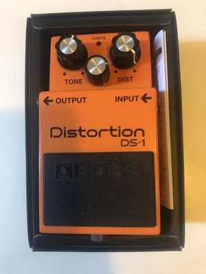 Boss DS-1 Distortion Effects Pedal - Image 1 of 4