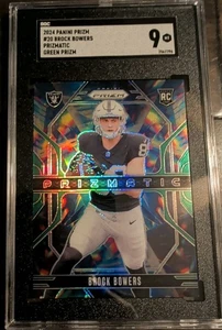 2024 Panini Prizm Prizmatic Green Prizm #20 Brock Bowers Rookie RC SGC 9 - Bild 1 von 2