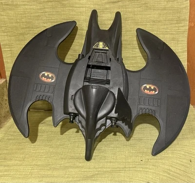 Vintage 1989 Batman Villain Cruncher Batwing Vehicle ToyBiz - Image 1 of 4