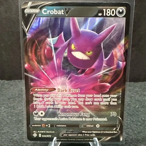 Crobat V 044/072 Ultra Rare Shining Fates Pokemon TCG - Picture 1 of 10