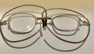 Gafas protectoras de colección con borde de alambre RX con nariz de resorte y cables envolventes alrededor de las orejas Foto 1 de 4