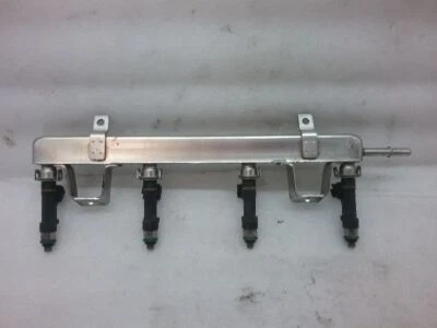 Ford Fusion 2008 6E5G-BD 4 inyectores de combustible con línea 2,3 L uHO87 Foto 1 de 4