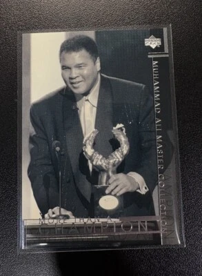 2000 Upper Deck Master Collection #28 Muhammad Ali  /250 - Image 1 of 2