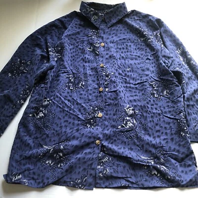 Sag Harbor 女式大码 16W 蓝色豹纹花卉印花纽扣上衣 A2918 — 第 1/4 张图片