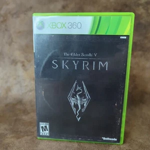 Elder Scrolls V - Skyrim (XBOX 360 2009) - Picture 1 of 4