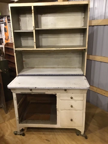 Hoosier Type Cabinet Sellers Klearfront Kitchen Cabinet (Fixer Upper) Cover