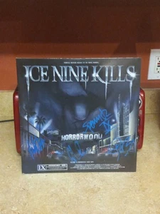 Disco de vinilo Ice Nine Kills Rock Band Musicians firmado Welcome To Horrorwood - Imagen 1 de 4