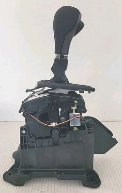 Подлинный переключатель передач в сборе Mopar Chrysler Jeep Mopar 6ZC801A5AA - Изображение 1 из 4