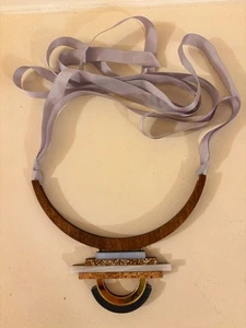 Wolf and Moon wood and perspex statement necklace, ribbon tie, excellent - Picture 1 of 2