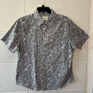 Camisa informal de manga corta con botones para hombre Goodfellow& Co. 97 % algodón gris - Imagen 1 de 8