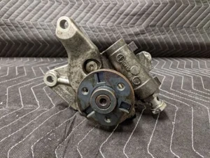 Bomba de dirección asistida BMW E82/E84/E88/E90/E91/E92/E93 32416779244 - Imagen 1 de 5