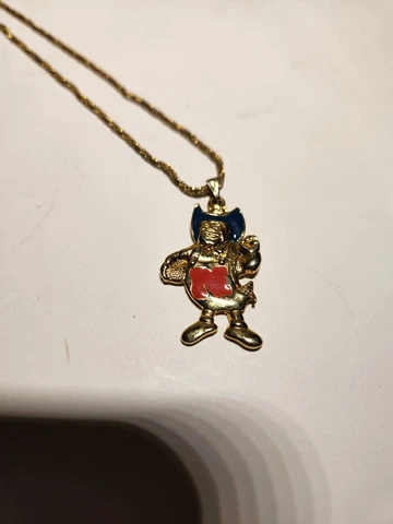 AWESOME NEBRASKA CORNHUSKERS GOLD TONE NECKLACE BIG RED UNISEX NCAA COLLEGE Cover